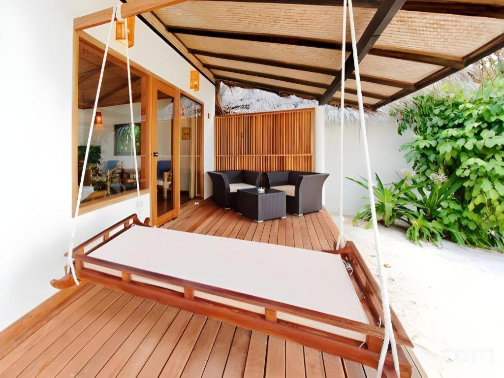 Angaga Island Resort And Spa Exterior foto