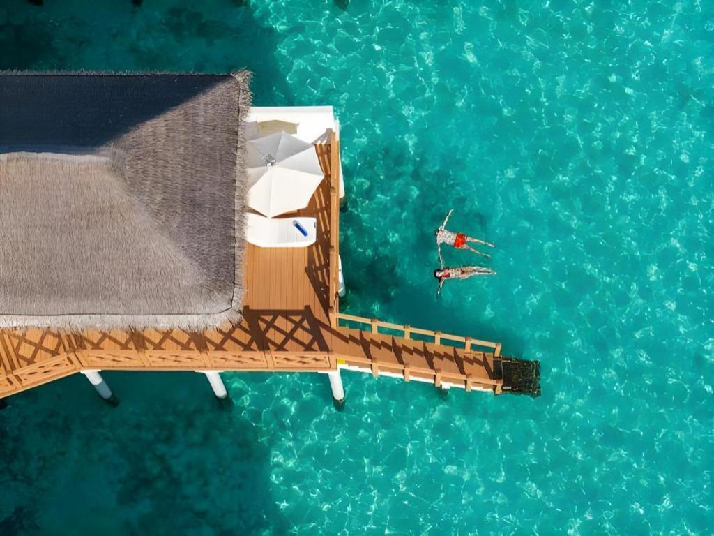 Angaga Island Resort And Spa Exterior foto